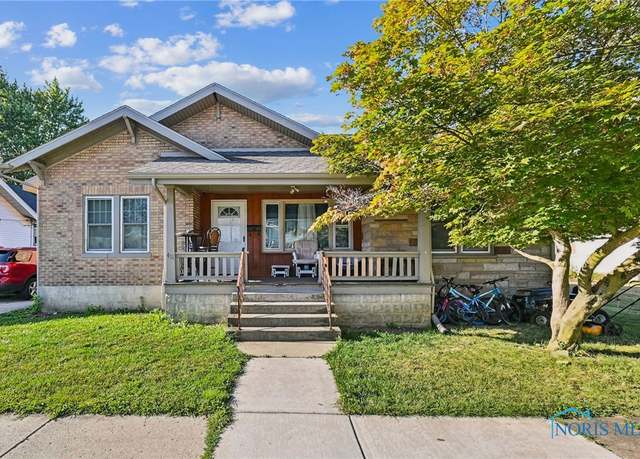 Property at 411 Howard St, Findlay, OH 45840, 5 beds, 2 baths