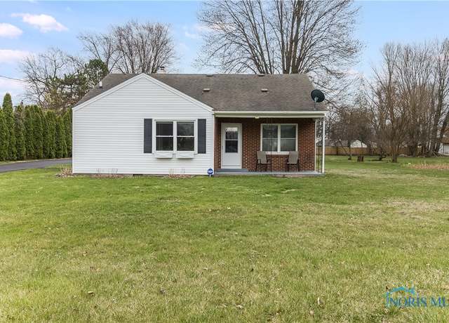 Property at 6939 Angola Rd, Holland, OH 43528, 4 beds, 1 bath