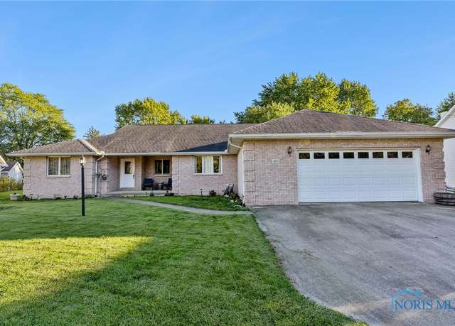 Property at 1411 Sawmill Bnd, Findlay, OH 45840, 3 beds, 2 baths