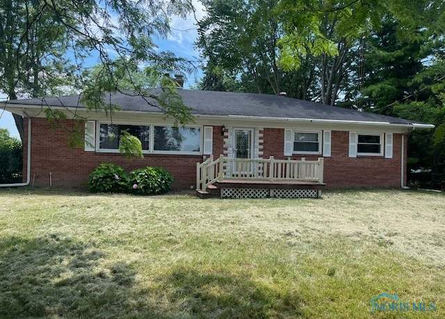 Property at 6621 Monclova Rd, Maumee, OH 43537, 3 beds, 1 bath