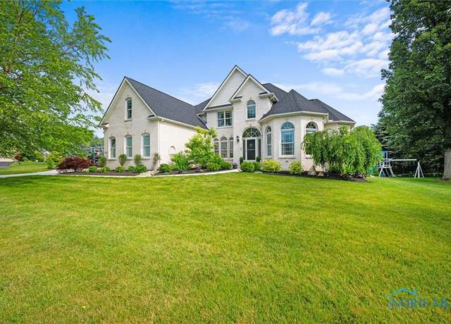 Property at 7910 Quail Creek Rd, Maumee, OH 43537, 5 beds, 4.5 baths