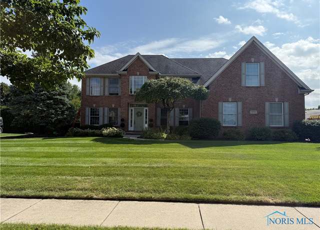 Property at 3845 Wrens Nest Blvd, Maumee, OH 43537, 4 beds, 2.5 baths