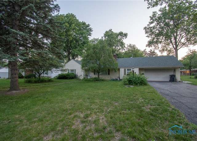 Property at 2823 Wicklow Rd, Toledo, OH 43606, 3 beds, 1 bath