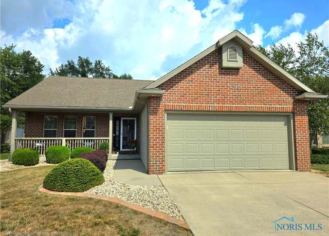 Property at 1456 Plum Creek Dr, Findlay, OH 45840, 3 beds, 2 baths