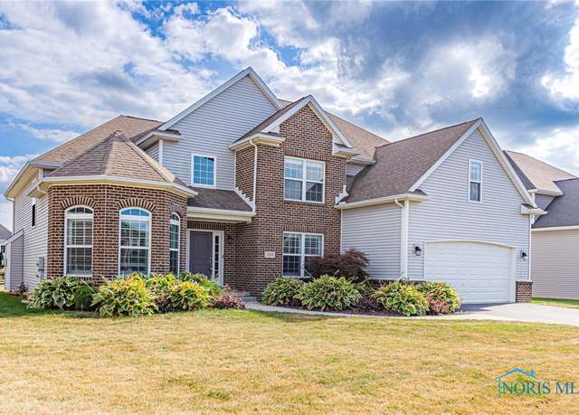Property at 2849 Woods Edge Rd, Perrysburg, OH 43551, 4 beds, 3.5 baths