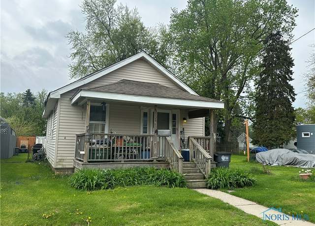 Property at 3124 128th St, Toledo, OH 43611, 2 beds, 1 bath