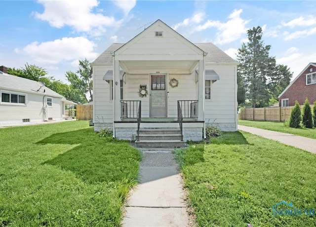 Property at 806 Evesham Ave, Toledo, OH 43607, 2 beds, 1.5 baths