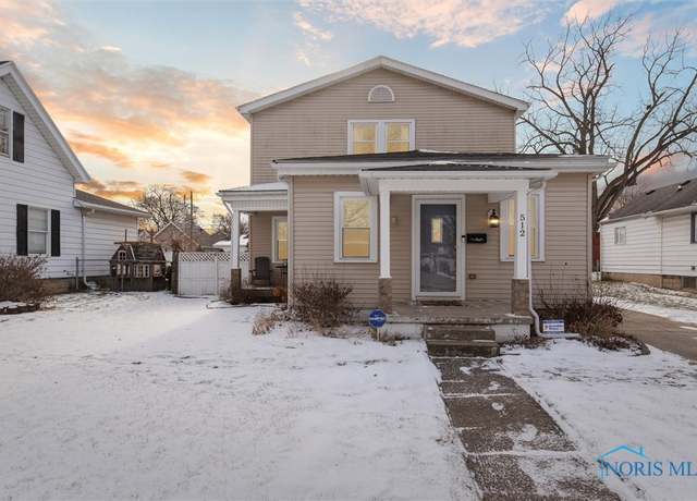 Property at 512 W Dudley St, Maumee, OH 43537, 3 beds, 2 baths