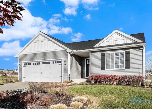 Property at 1374 Clairmont Ave, Napoleon, OH 43545, 3 beds, 2 baths