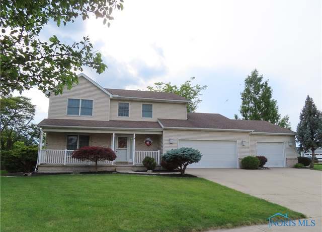 Property at 1813 Kenton Trl, Perrysburg, OH 43551, 3 beds, 3.5 baths