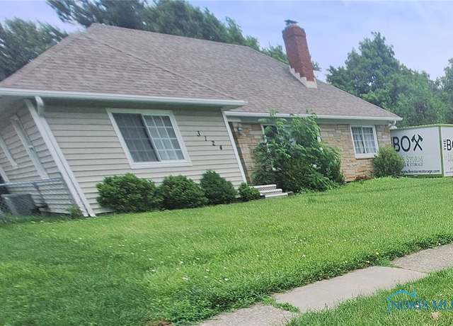 Property at 3124 Copland Blvd, Toledo, OH 43614, 3 beds, 1 bath