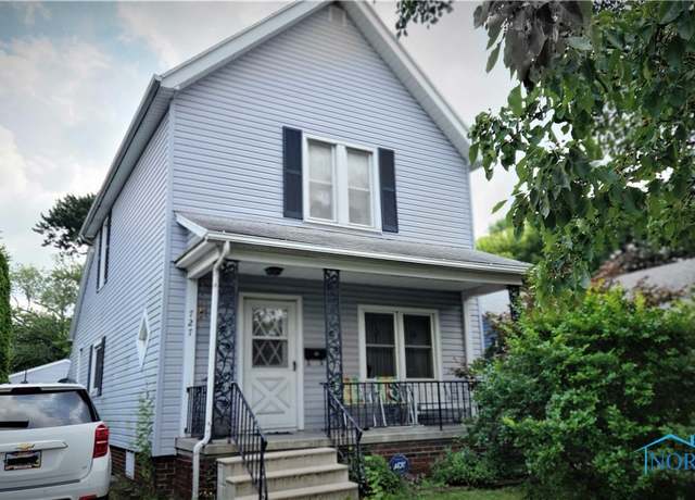 Property at 727 Raymer Blvd, Toledo, OH 43605, 4 beds, 2 baths