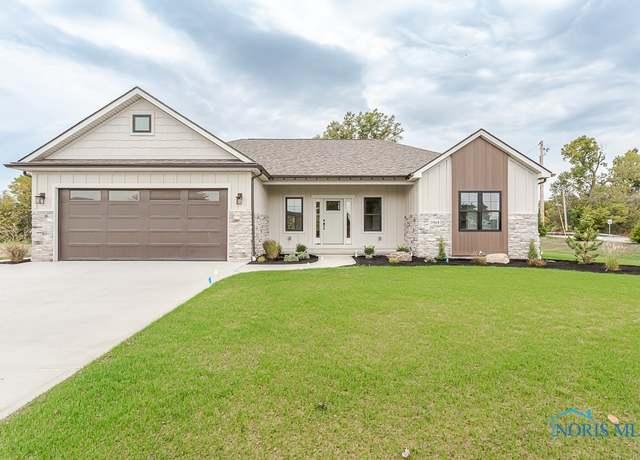 Property at 3961 Legacy Trl, Sylvania, OH 43560, 3 beds, 2 baths