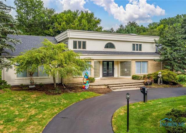 Property at 4354 Corey Rd, Toledo, OH 43623, 4 beds, 3.5 baths