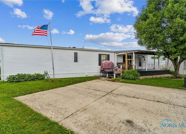 Property at 8262 Hazelwood Dr, Findlay, OH 45840, 3 beds, 1 bath