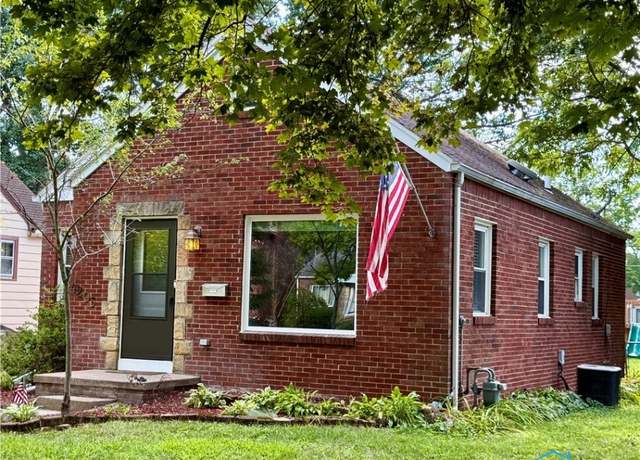 Property at 4205 Garrison Rd, Toledo, OH 43613, 3 beds, 1.5 baths