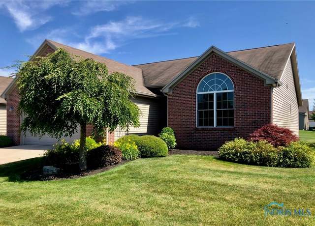 Property at 10835 S Lakes Dr, Perrysburg, OH 43551, 3 beds, 2 baths