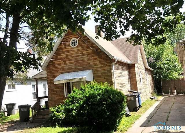 Property at 222 Dexter St, Toledo, OH 43608, 2 beds, 1 bath