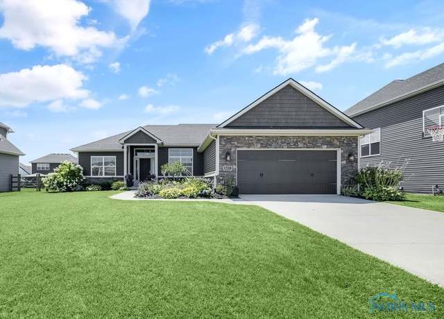 Property at 9817 Talonswood Ct, Sylvania, OH 43560, 3 beds, 2 baths