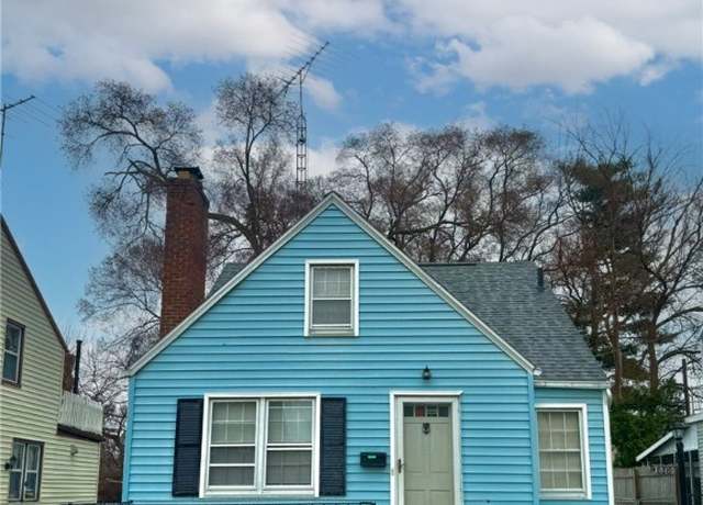 Property at 3860 Wallwerth Dr, Toledo, OH 43612, 3 beds, 1 bath