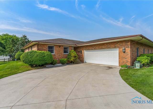 Property at 2303 Foxbury Ln Unit U2, Findlay, OH 45840, 3 beds, 2 baths