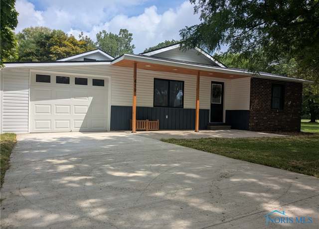 Property at 419 W Wabash St, Montpelier, OH 43543, 3 beds, 2 baths