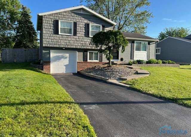 Property at 7297 Starcrest Rd, Perrysburg, OH 43551, 3 beds, 1 bath