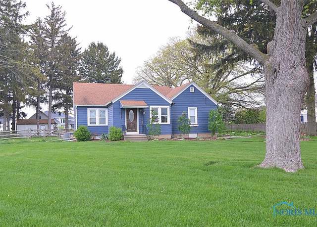 Property at 7210 Monclova Rd, Maumee, OH 43537, 3 beds, 1 bath