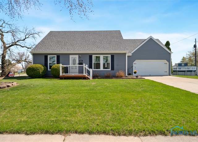 Property at 5808 President Dr, Toledo, OH 43611, 4 beds, 2 baths