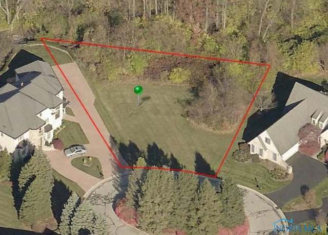 Property at 17 Stableside N, Ottawa Hills, OH 43615