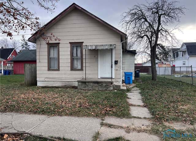 Property at 1612 Hurd St, Toledo, OH 43605, 2 beds, 1 bath