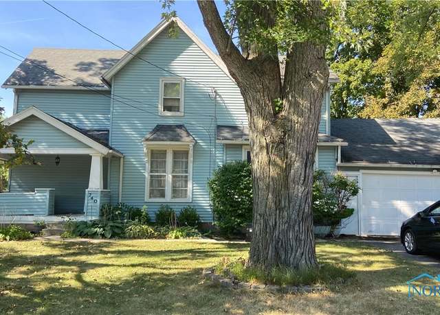 Property at 740 Conneaut Ave, Bowling Green, OH 43402, 4 beds, 2 baths