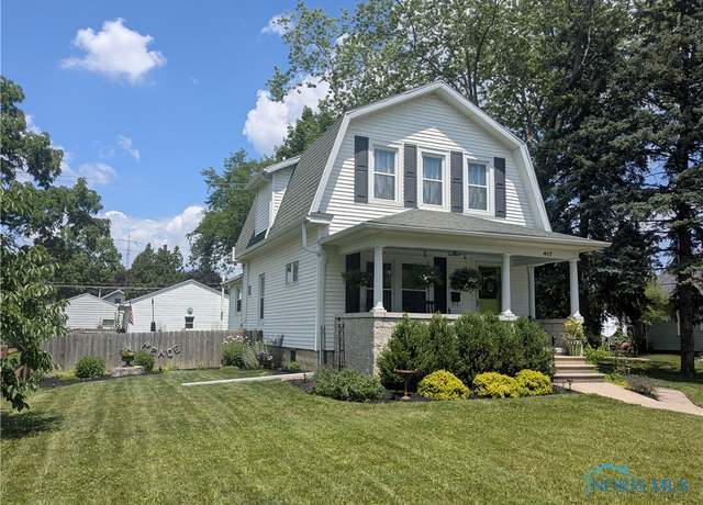 Property at 407 E Dudley St, Maumee, OH 43537, 3 beds, 1 bath