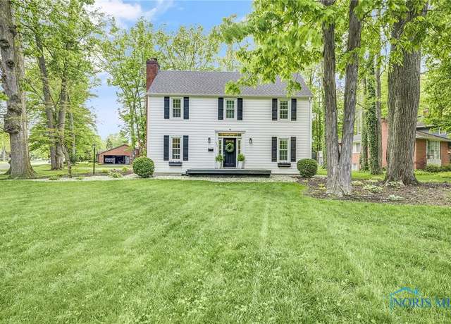 Property at 524 Sutton Pl, Findlay, OH 45840, 4 beds, 3 baths