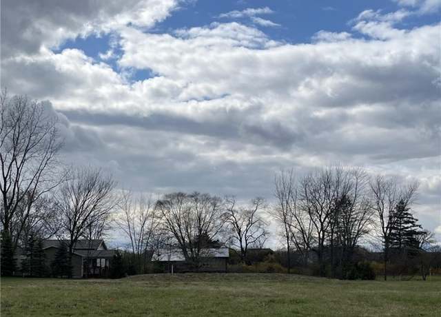 Property at 4430 Evergeen Abbey Blvd, Maumee, OH 43537