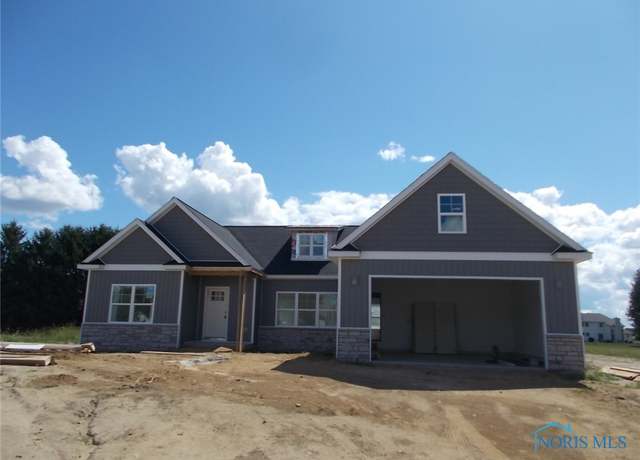 Property at 1090 Seneca Drive Dr, Wauseon, OH 43567, 3 beds, 2 baths