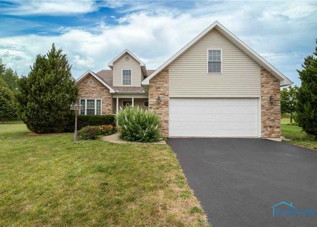 Property at 1422 Fox Hound Dr, Findlay, OH 45840, 4 beds, 2.5 baths