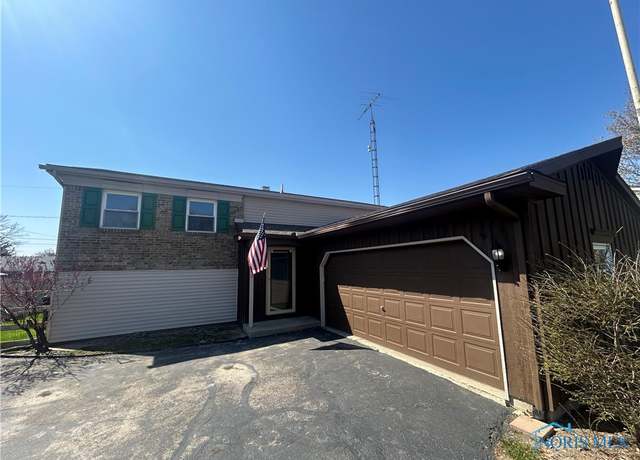 Property at 3342 Hazelton Dr, Oregon, OH 43616, 5 beds, 2 baths