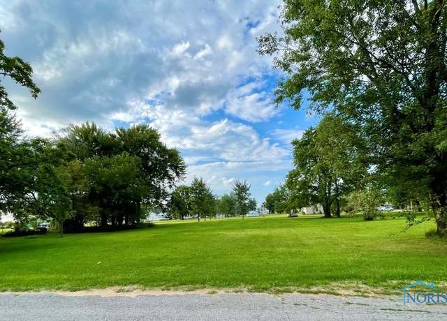 Property at 500 W Elm St, Continental, OH 45831