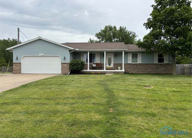 Property at 2855 Quincy St, Oregon, OH 43616, 3 beds, 2 baths
