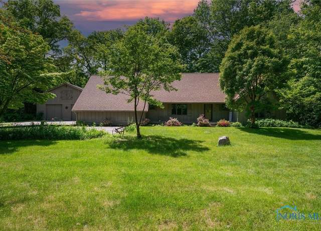 Property at 12949 Shaffer Rd, Swanton, OH 43558, 3 beds, 2.5 baths