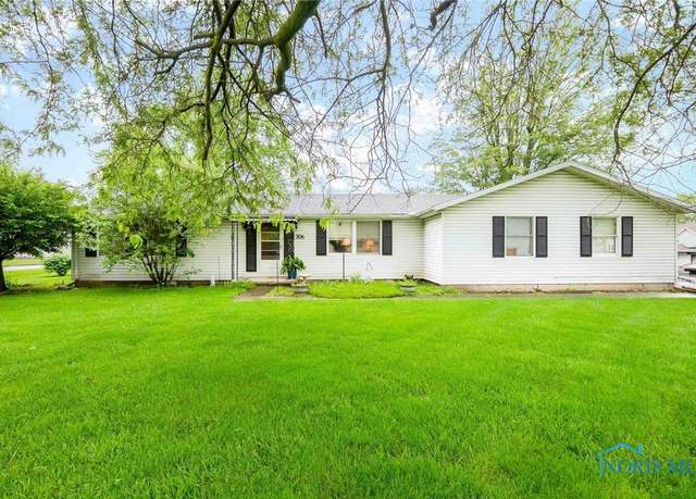 Property at 206 N Park Dr, Mccomb, OH 45858, 2 beds, 1.5 baths