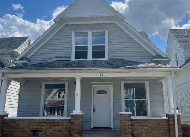 Property at 763 Redwood Ave, Toledo, OH 43609, 4 beds, 2 baths