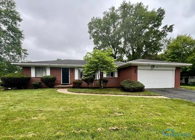 Property at 4409 Merry Ln, Toledo, OH 43615, 3 beds, 2 baths
