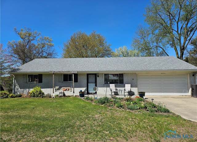 Property at 3223 Knoll Ave, Toledo, OH 43615, 3 beds, 1.5 baths