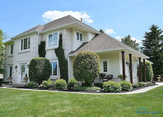 Property at 1683 Watermill Ln, Perrysburg, OH 43551, 4 beds, 2.5 baths