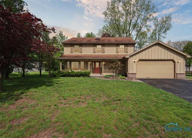 Property at 2560 Sequoia Dr, Toledo, OH 43617, 4 beds, 2.5 baths