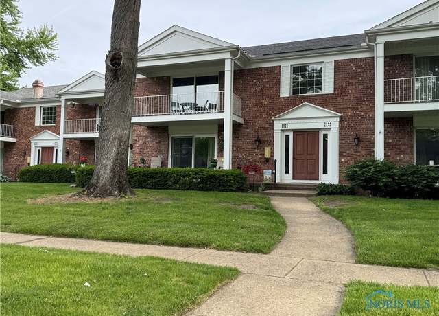 Property at 6546 Abbey Run #7, Sylvania, OH 43560, 2 beds, 2 baths