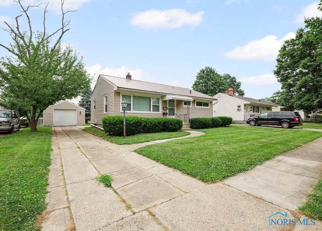 Property at 1242 Holgate Ave, Maumee, OH 43537, 2 beds, 1 bath