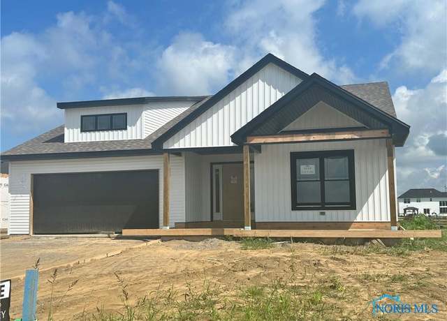 Property at 9838 Featherwood Ln, Sylvania, OH 43560, 3 beds, 2 baths